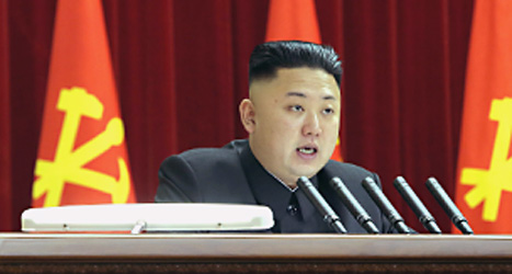 Nordkoreas ledare Kom Jon Un hotar med krig. Foto: Kcna/Scanpix.
